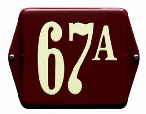 Emaille huisnummerbord oor. 