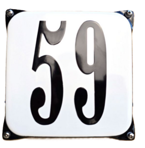 Amsterdams huisnummer met oortjes