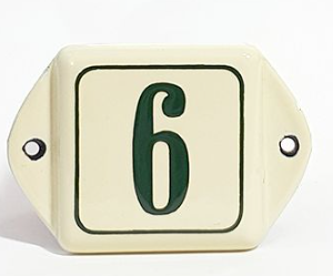 Emaille huisnummers oor. 